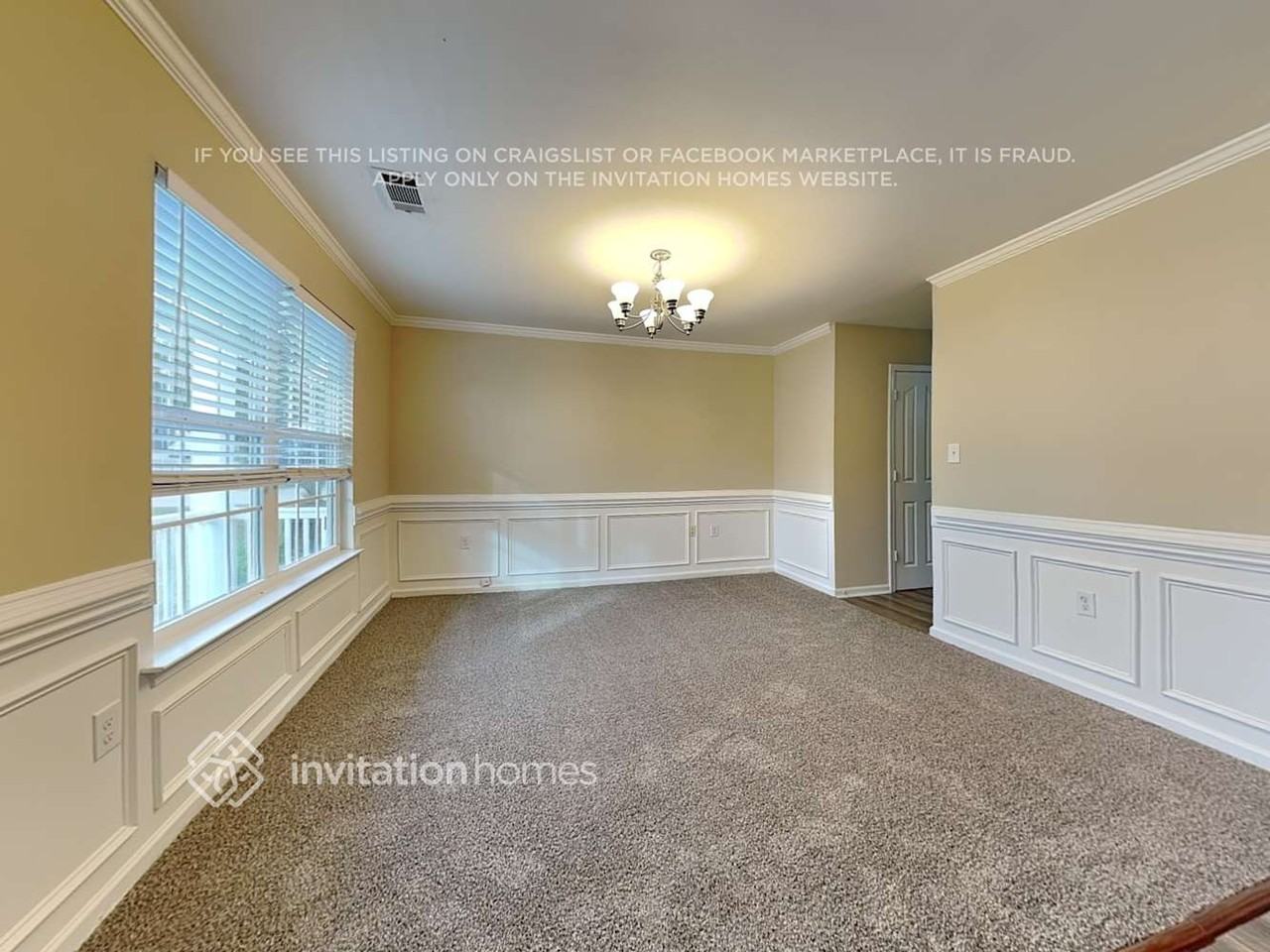 12813 Settlers Trail Ct - Photo 4 of 23