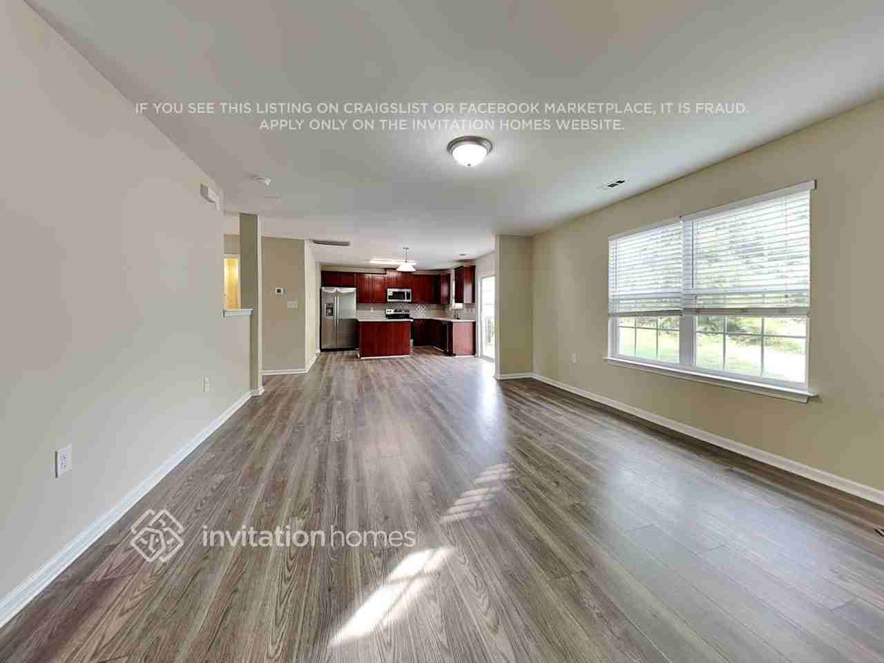 12813 Settlers Trail Ct - Photo 7 of 23