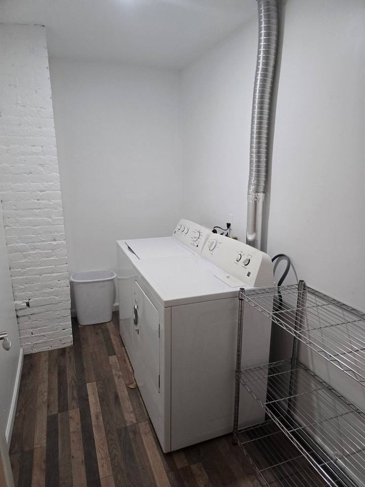 145 Delaware St - Photo 6 of 6