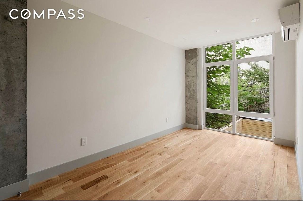 1155 Bedford Ave #2R - Photo 3 of 5