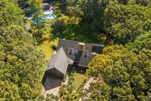 featured image of 14 Stirrup Ct