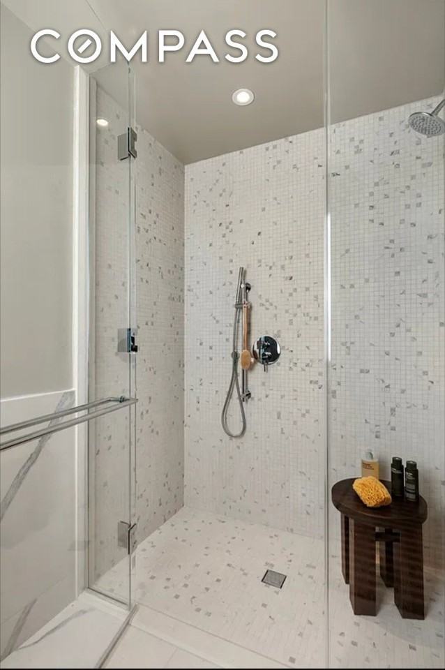 300 E 50th St #15E - Photo 7 of 18
