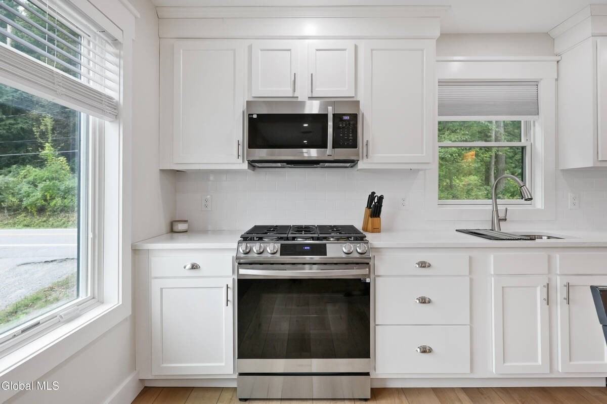101 5th St - Photo 5 of 15