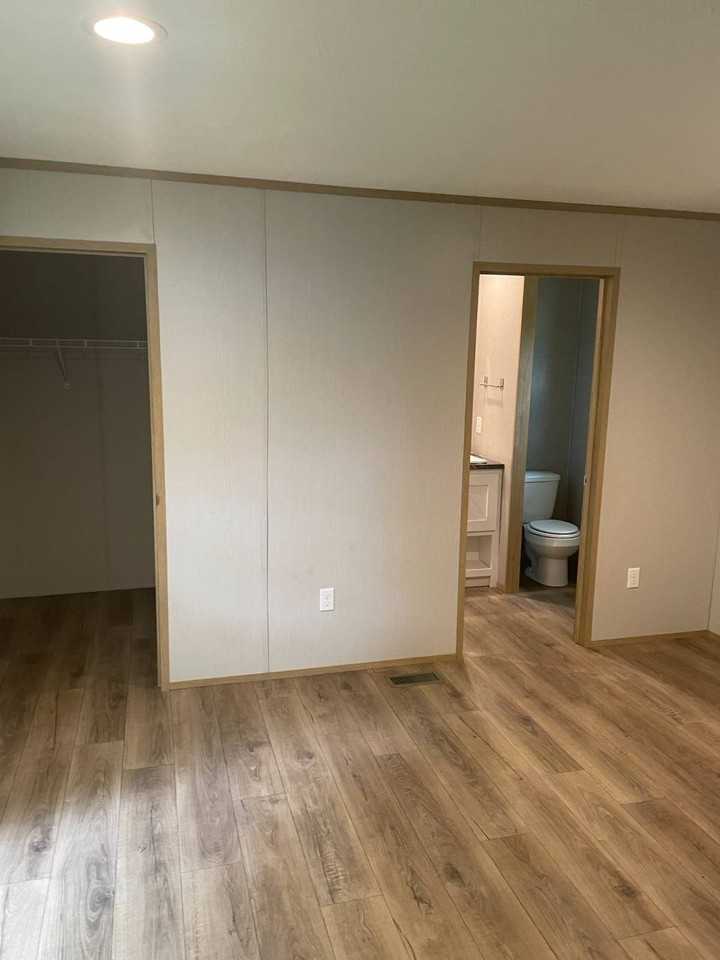 15 Mindi Ct - Photo 3 of 8