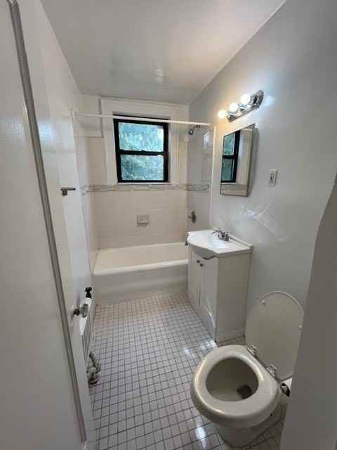 7 Greenridge Ave #C5 - Photo 5 of 6