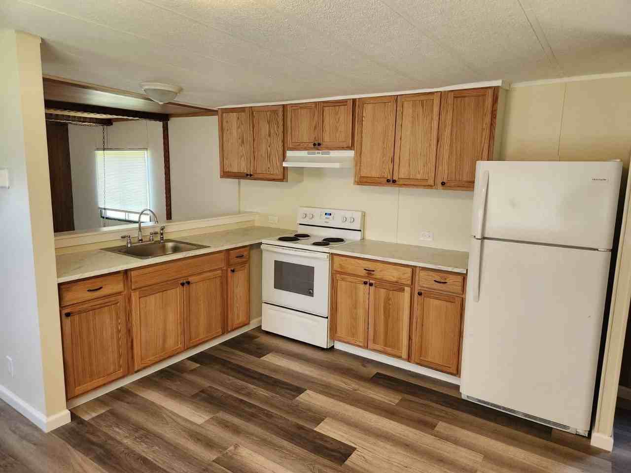 1103 Andrea Dawn Ln - Photo 2 of 26