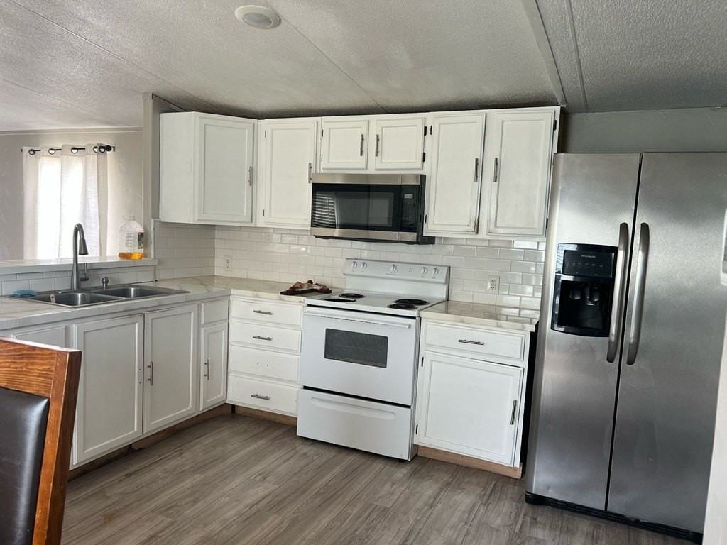 305 Wabash Ave - Photo 5 of 15