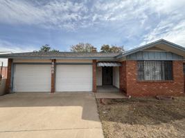featured image of 4604 Locust Ave