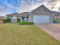 1004 Sw 127th Pl - Photo 1 of 1