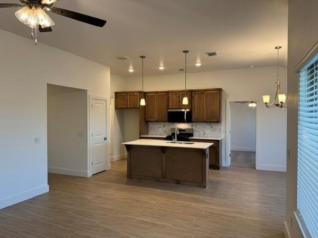 16104 Wolf Creek Way - Photo 6 of 32