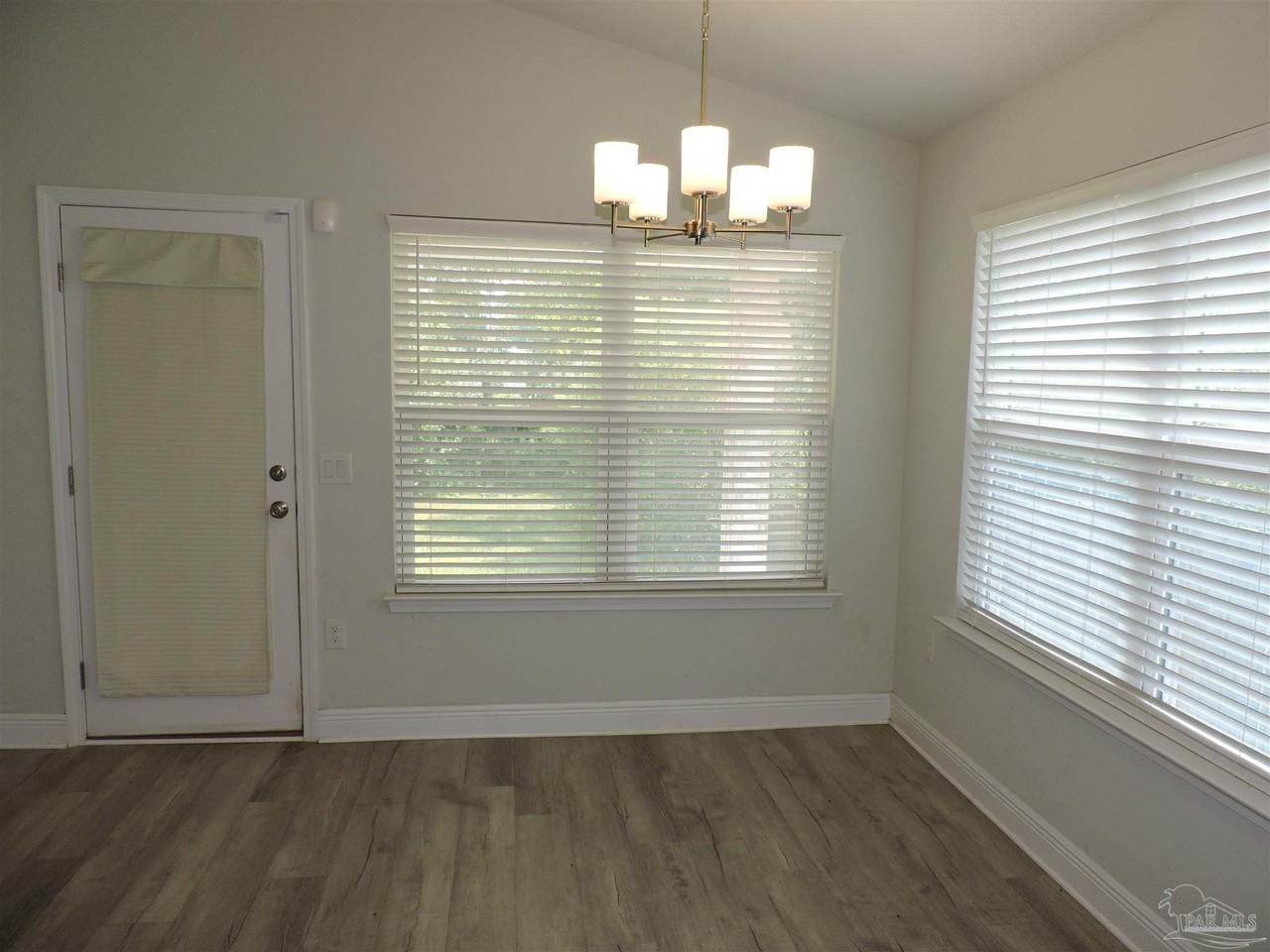 4701 Muscoda St - Photo 6 of 25