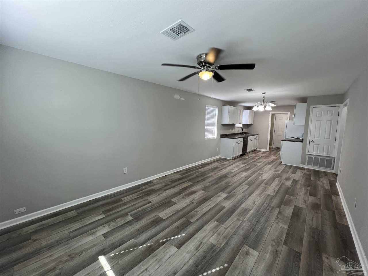 927 Bremen Ave #A - Photo 3 of 21