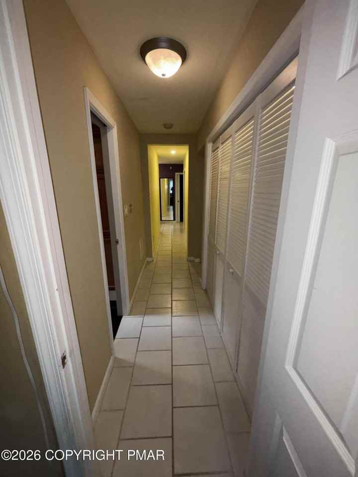 831 Montdale Rd - Photo 6 of 24