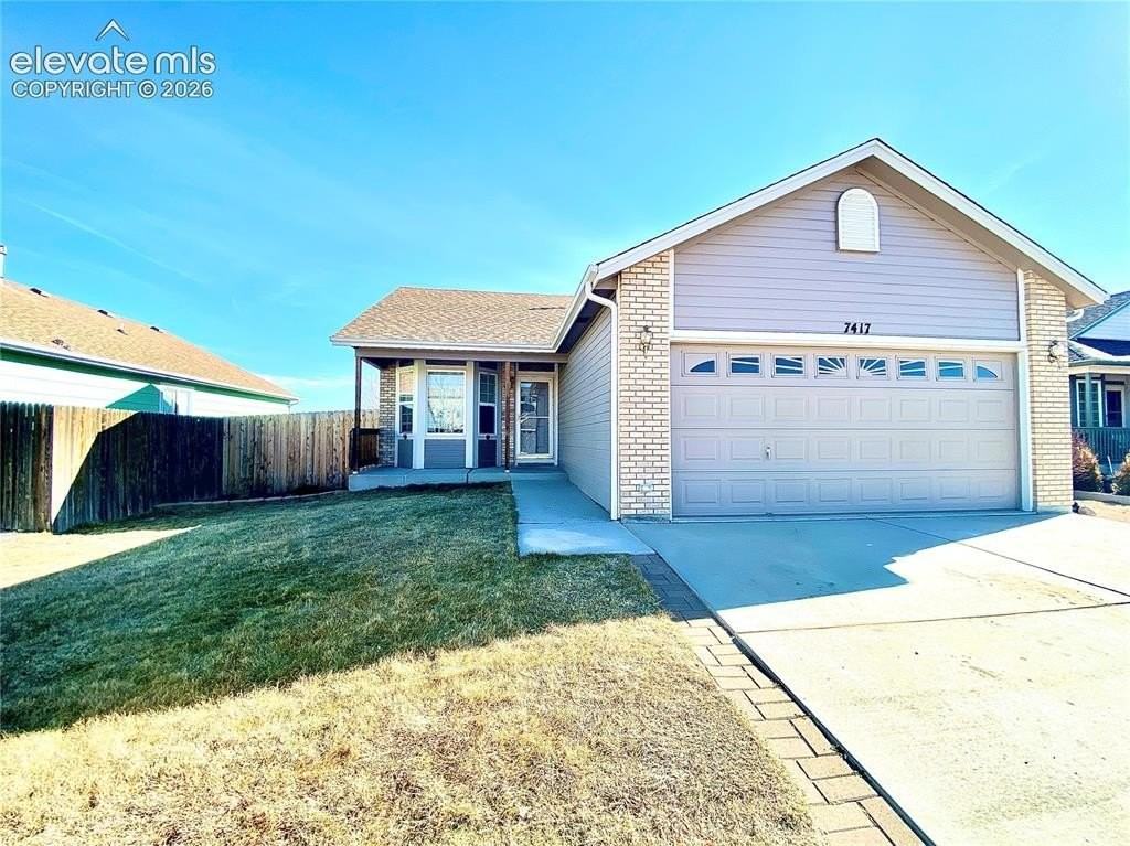 7417 Farmcrest Rd - Photo 2 of 17