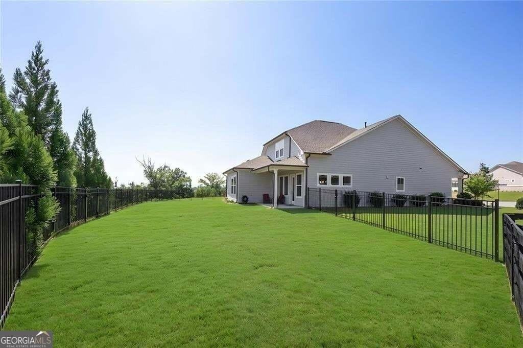 6853 River Rock Dr - Photo 5 of 50