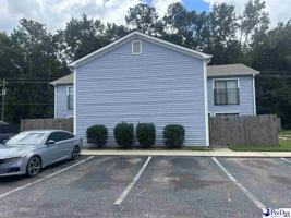 featured image of 2220 Woodridge Ln Apt H #Apt H