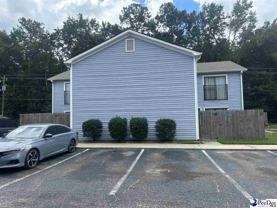 2220 Woodridge Ln Apt H #Apt H - Photo 1 of 1