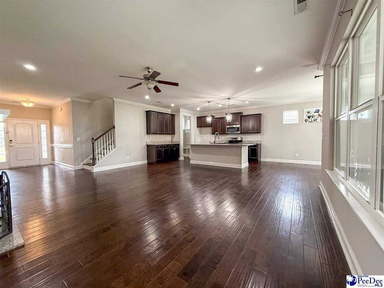 1073 Wessex Dr - Photo 4 of 23