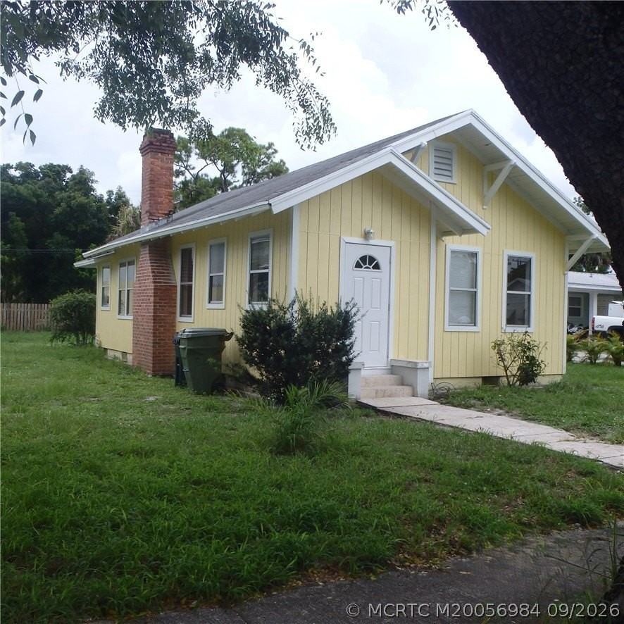844 Se 14th St - Photo 2 of 13