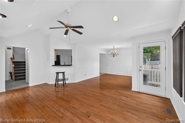 1360 Camden St - Photo 5 of 32