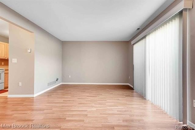 50406 Bay Run S - Photo 5 of 18