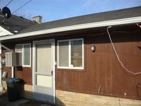 765 E Walled Lake Dr Apt B #Apt B - Photo 1 of 1