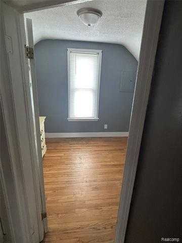 2375 Cabot St - Photo 6 of 10