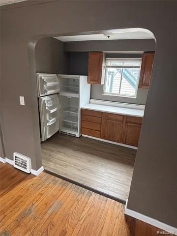 2375 Cabot St - Photo 7 of 10