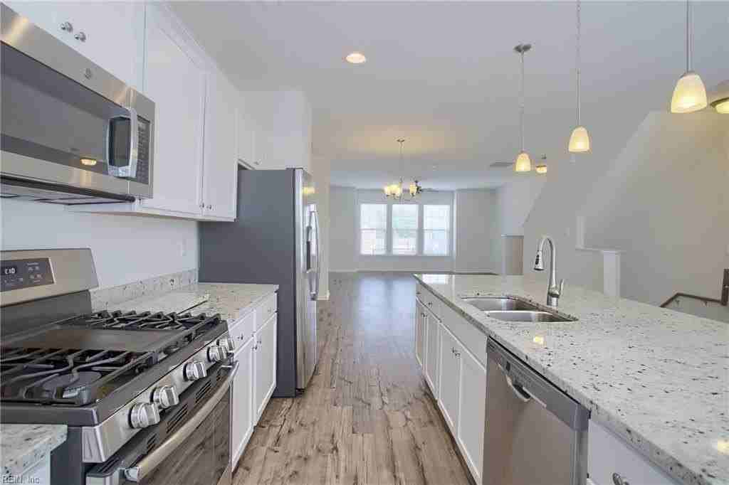 1457 Independence Blvd - Photo 2 of 20