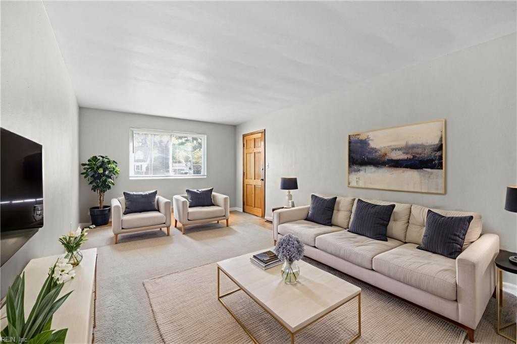 4906 Johnson Ave - Photo 7 of 28