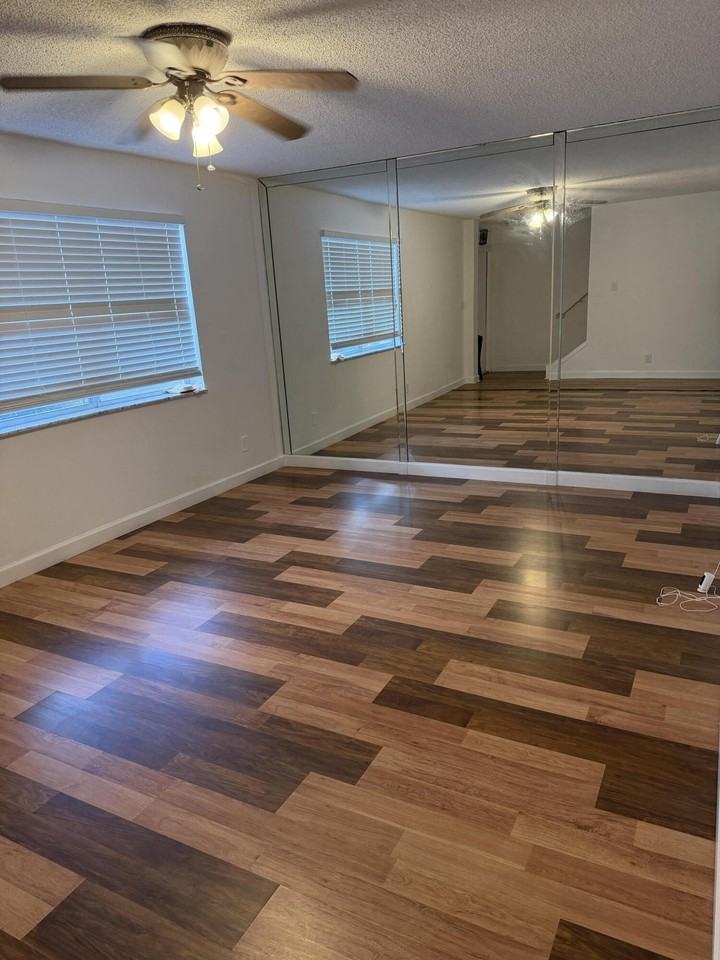 5644 Blueberry Ct #11 - Photo 6 of 20