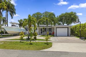 featured image of 3230 Roosevelt St