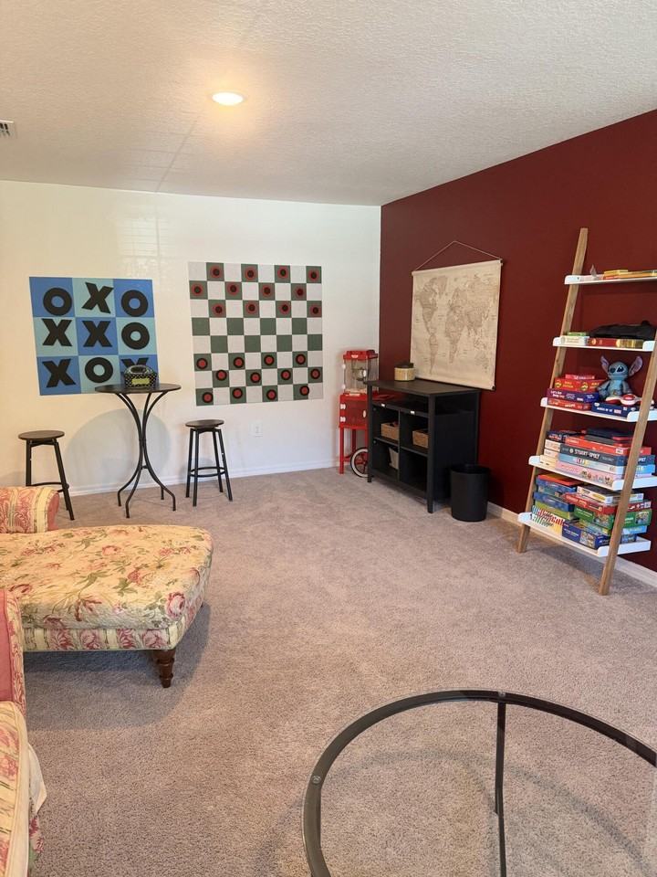 590 Se Faith Ter - Photo 5 of 8