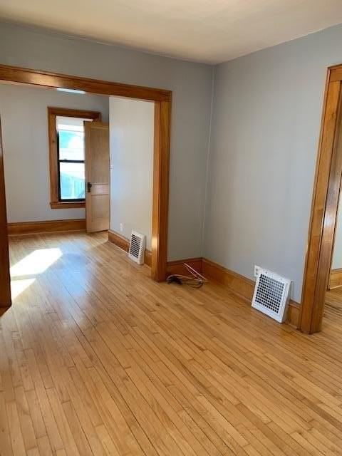 522 View St - Photo 2 of 26