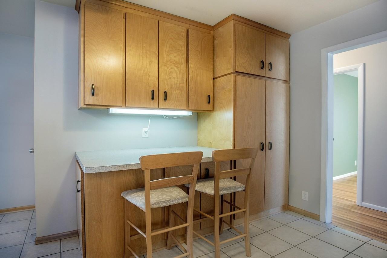 616 3rd Ave Ne - Photo 5 of 29