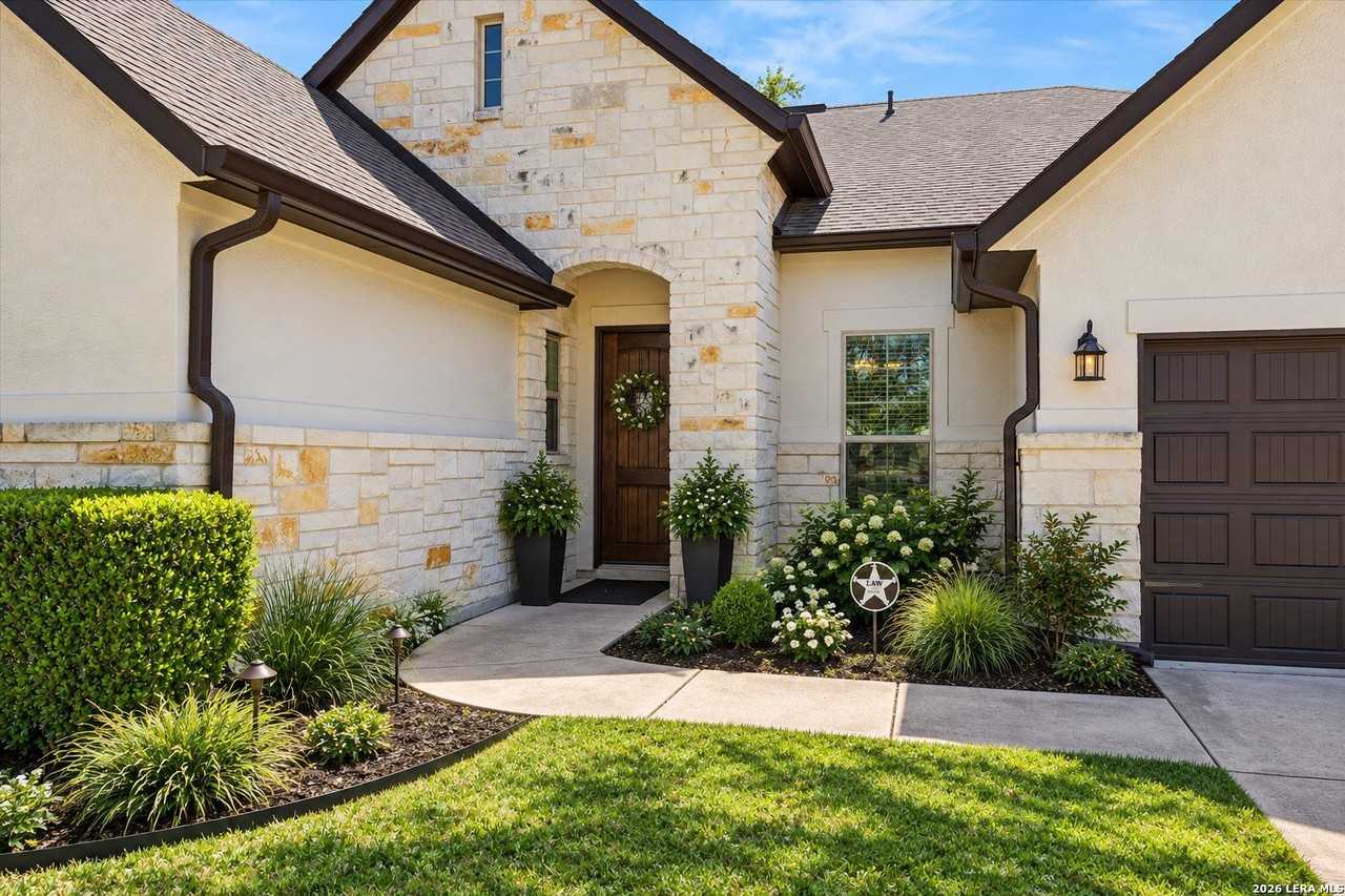 30080 Cibolo Mdw - Photo 5 of 43