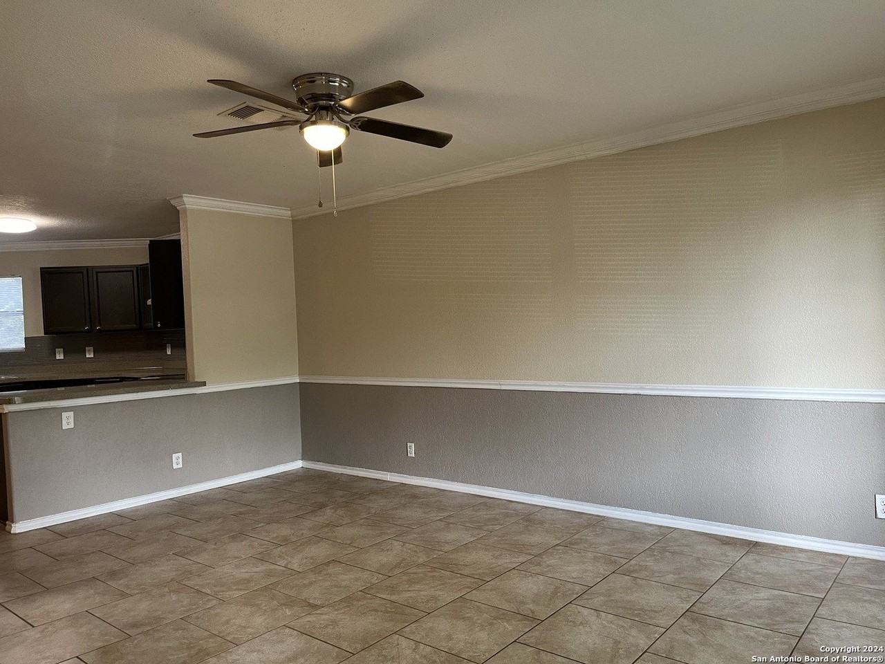 9668 Sekula Dr - Photo 4 of 16