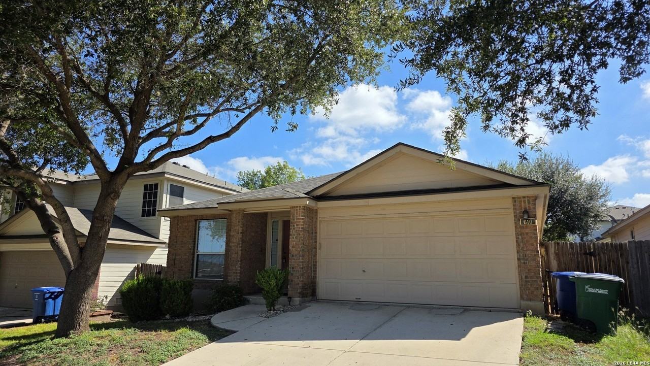 610 Granite Clf - Photo 3 of 25