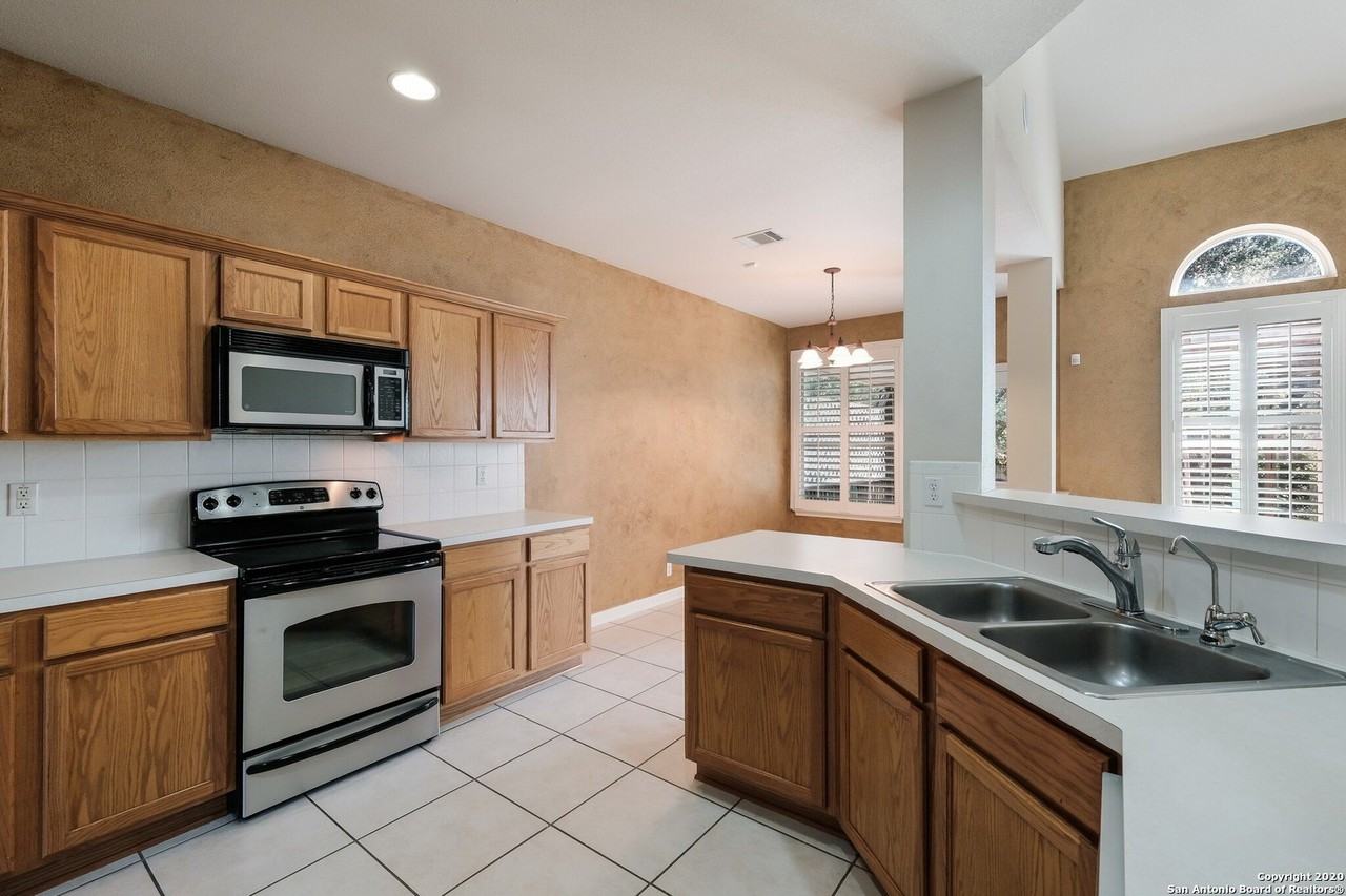 1310 Mesa Draw - Photo 6 of 24