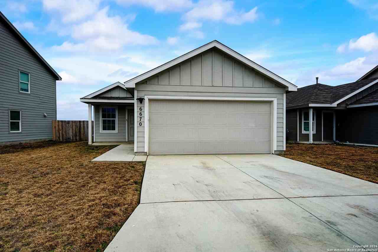 6670 Arid Way - Photo 2 of 27