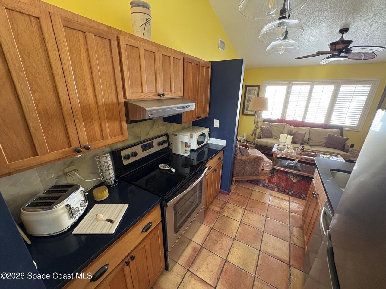 418 Beach Park Ln #V170 - Photo 4 of 23