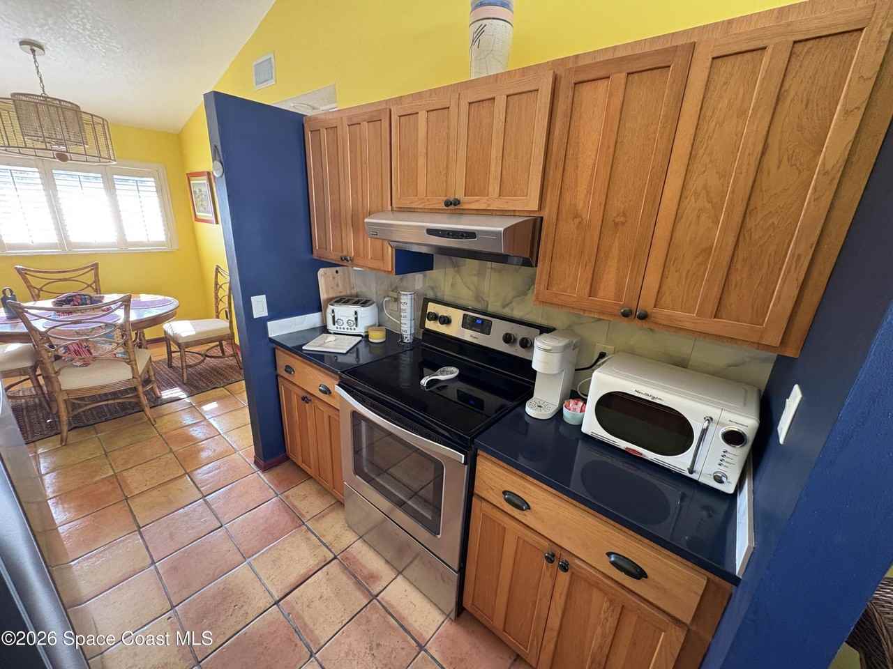 418 Beach Park Ln #V170 - Photo 6 of 23