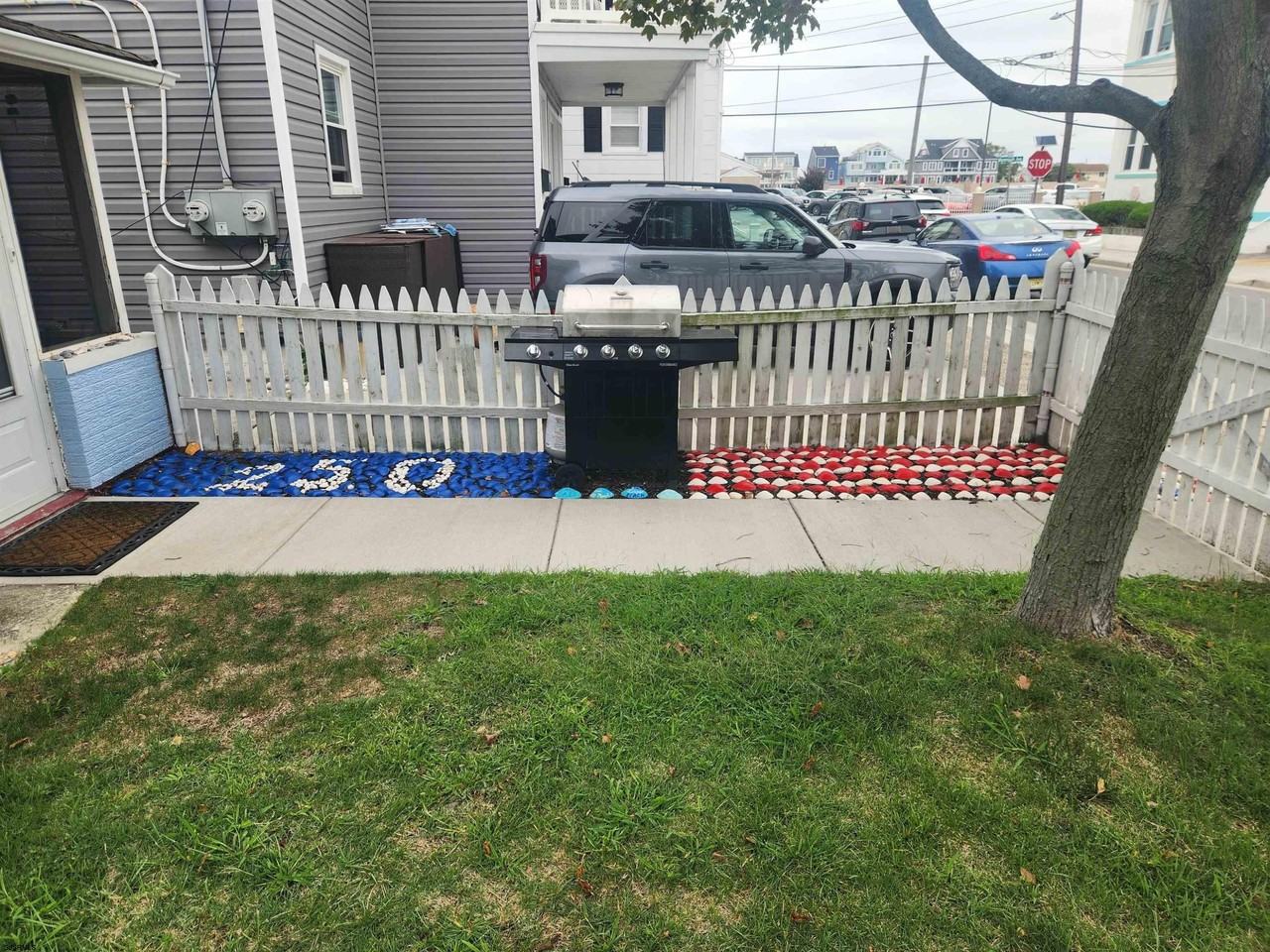 120 N Cornwall Ave - Photo 3 of 20