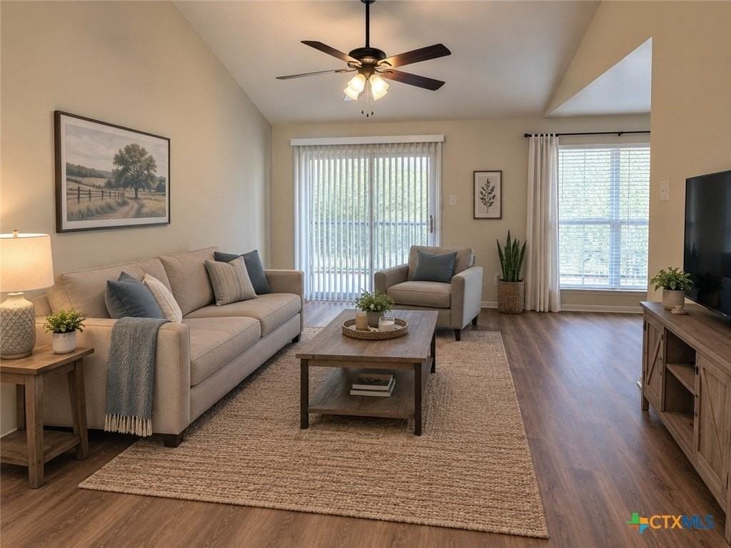 903 S Magnolia Ave - Photo 4 of 16