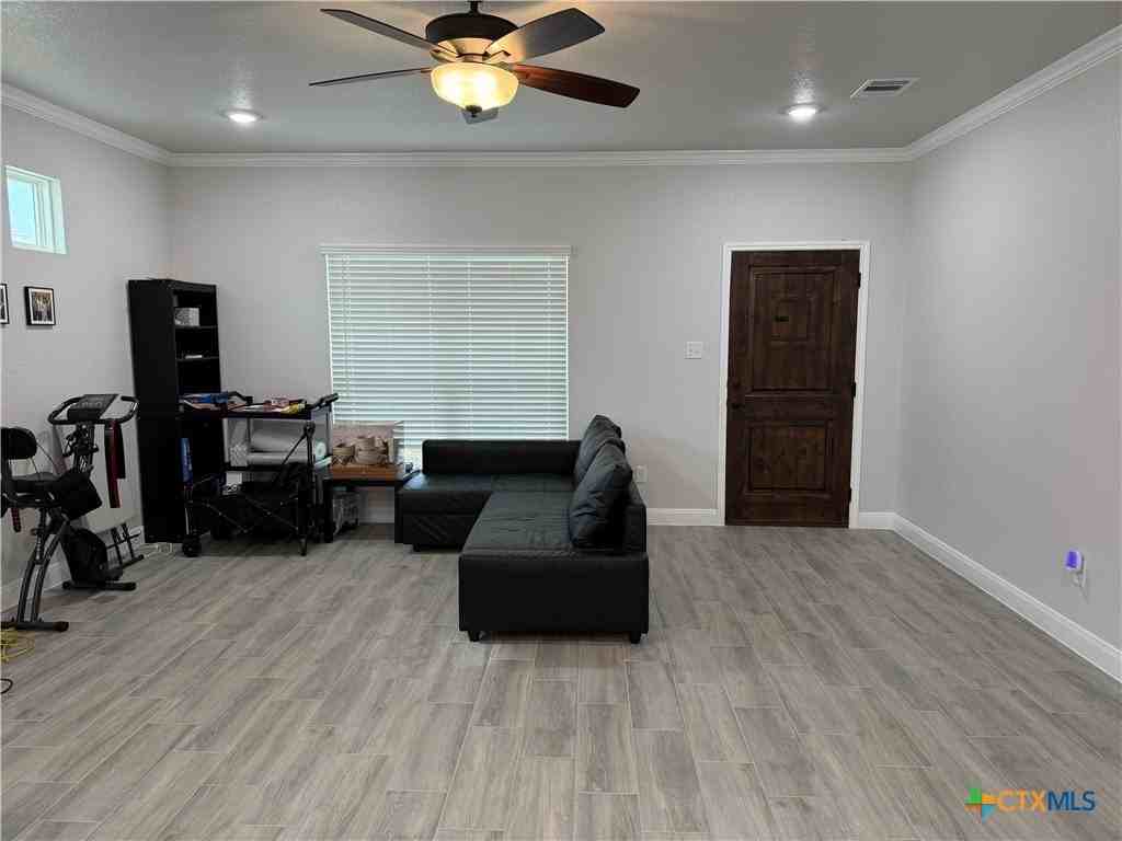 1619 Sideoats Ln - Photo 3 of 19