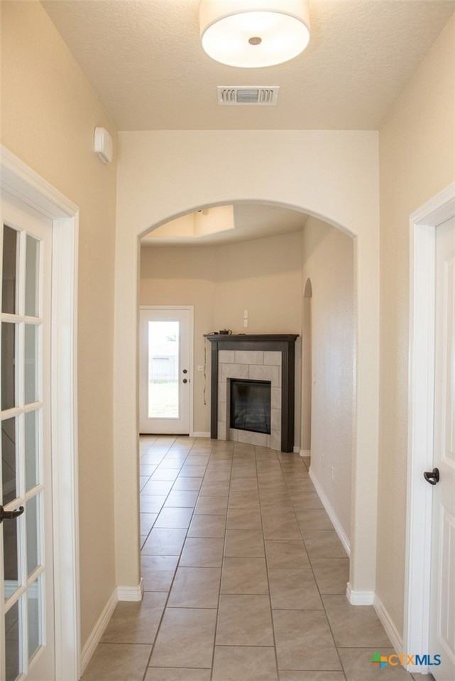2509 Meadow Lark Dr - Photo 3 of 25