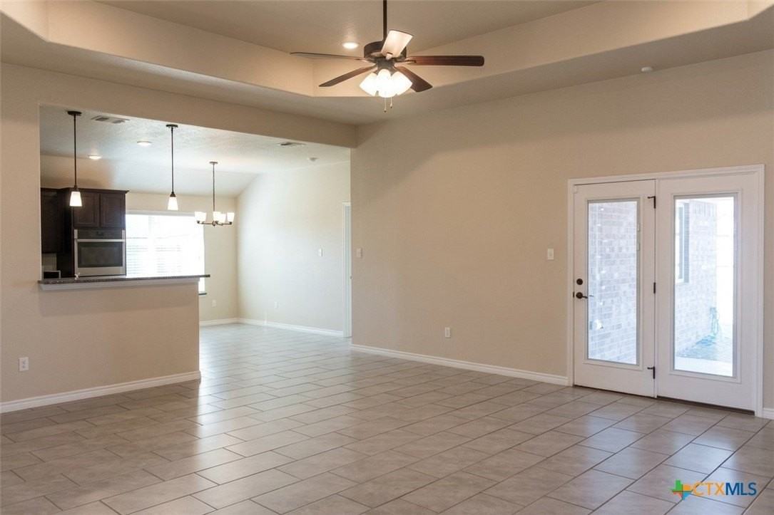 2509 Meadow Lark Dr - Photo 5 of 25
