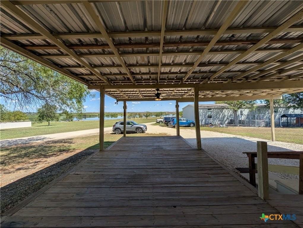 135 Water Hole Ln - Photo 6 of 36