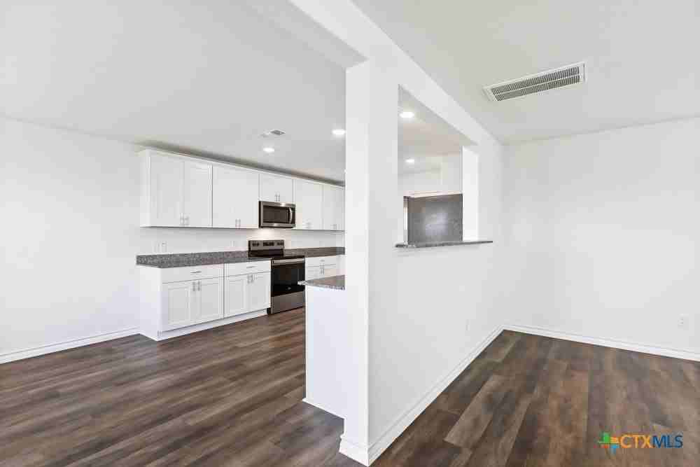 1215 Vallarta Centro - Photo 7 of 25