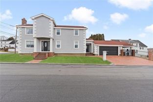 45 Hazelwood Ave - Photo 1 of 1